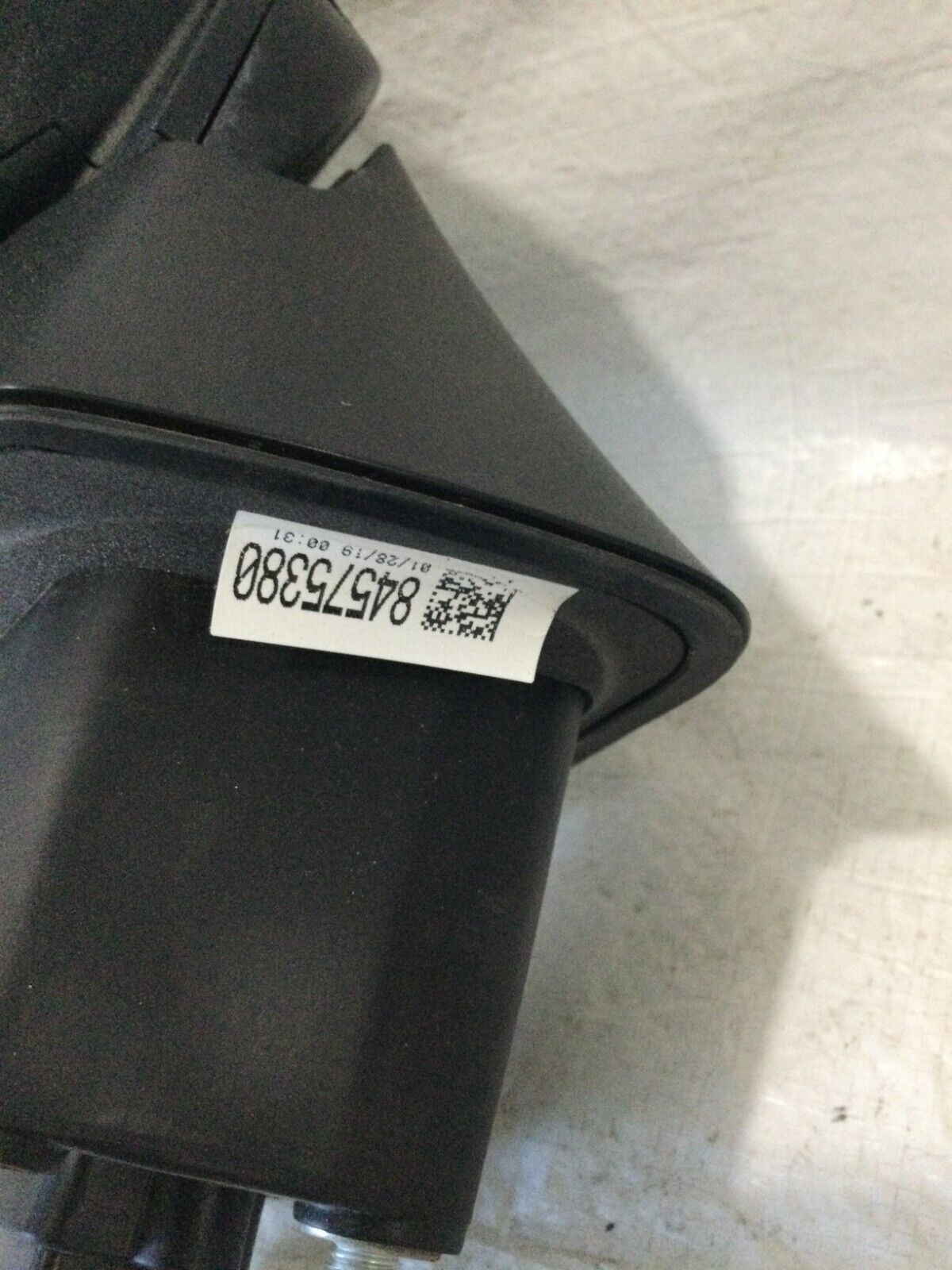 84575380 Chevy Silverado 1500 Truck Left Driver Side Door Mirror OEM 2019 - 2023