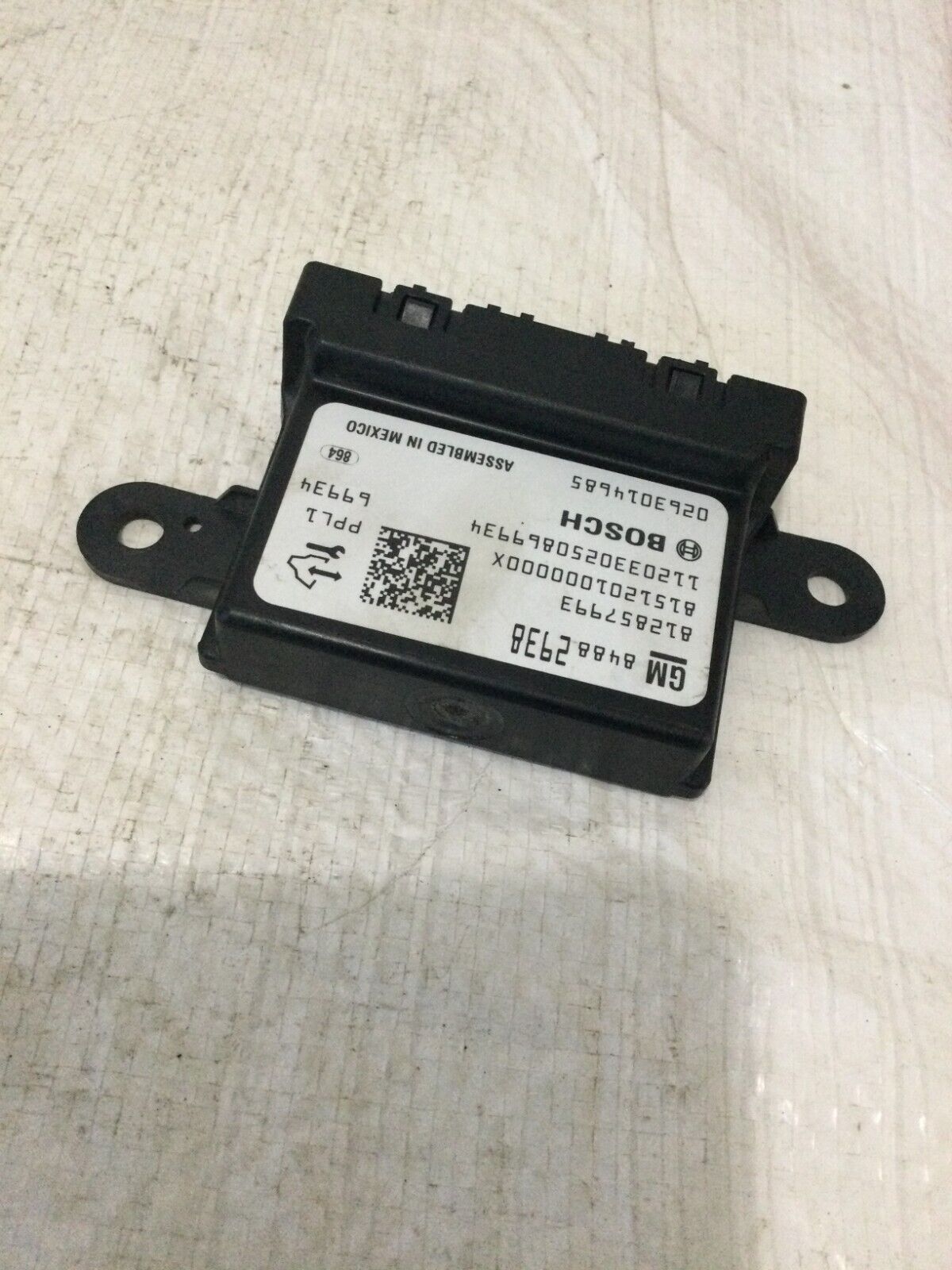 2019-2022 GMC Sierra 3500HD Park Assist Control Module OEM 84882938