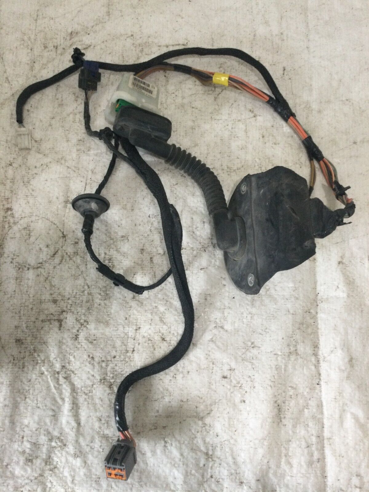 Rear Right Door Wiring Harness 2010-2012 Ram 1500 2500 3500 68053527AA CREW CAB