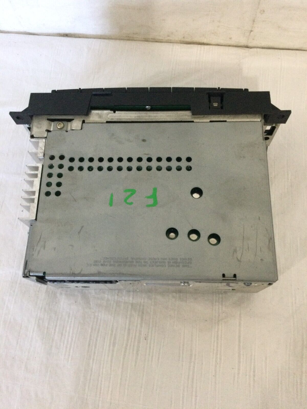 07 DODGE CHRYSLER JEEP AM FM Radio 6 CD Disc Changer MP3 Player STEREO RECEIVER