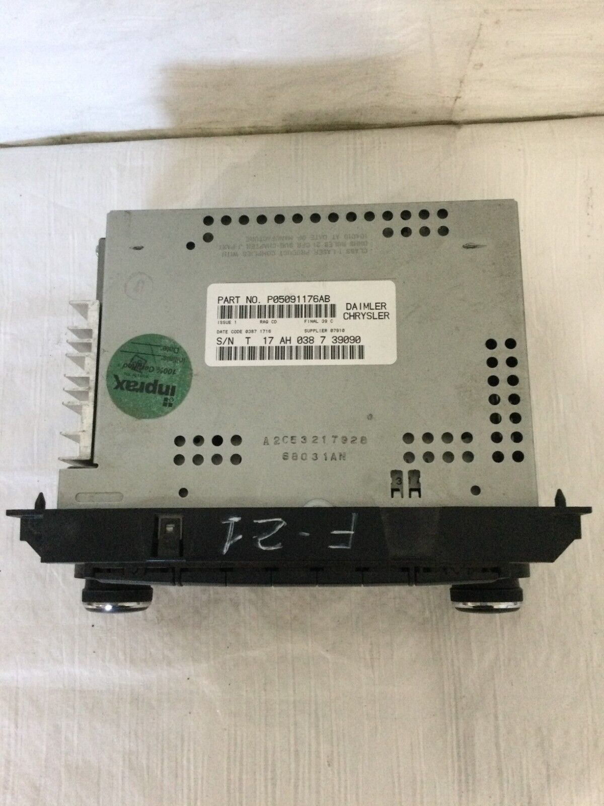 07 DODGE CHRYSLER JEEP AM FM Radio 6 CD Disc Changer MP3 Player STEREO RECEIVER