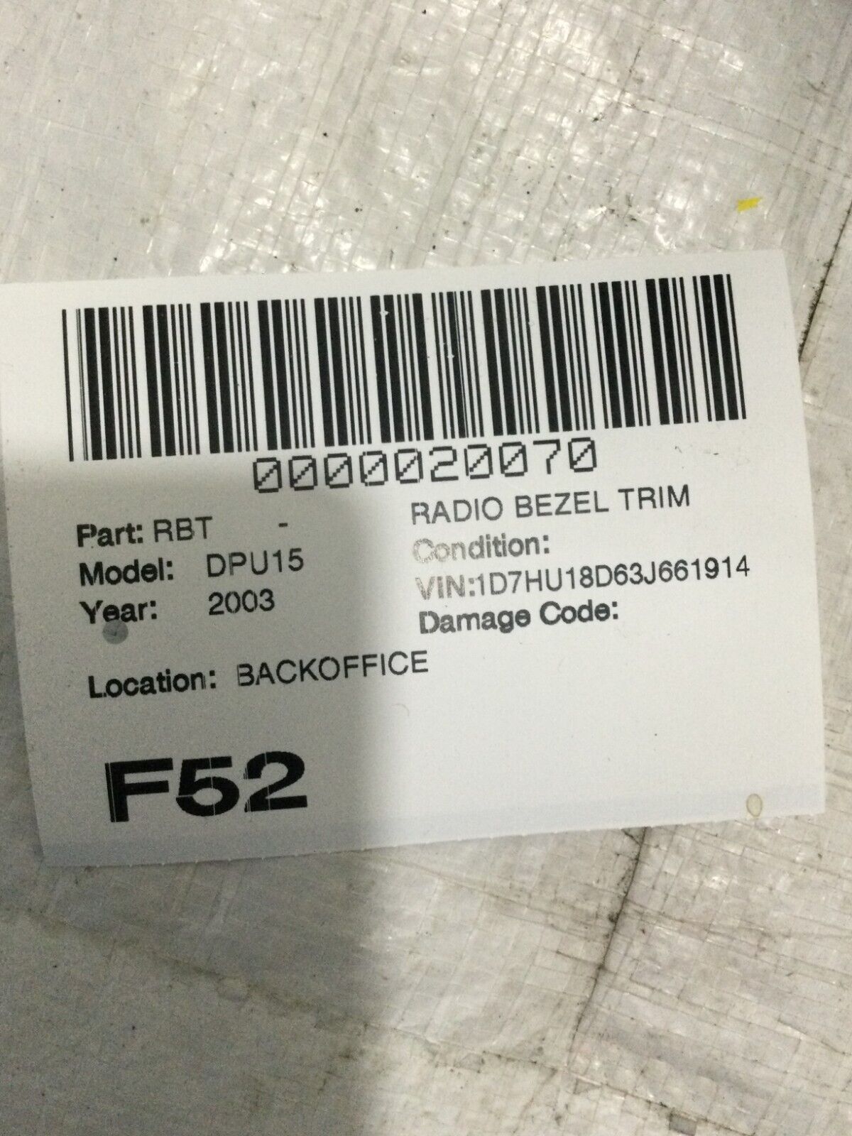 2003-2005 Dodge Ram 1500 Front Dash Radio Trim Vent Bezel OEM