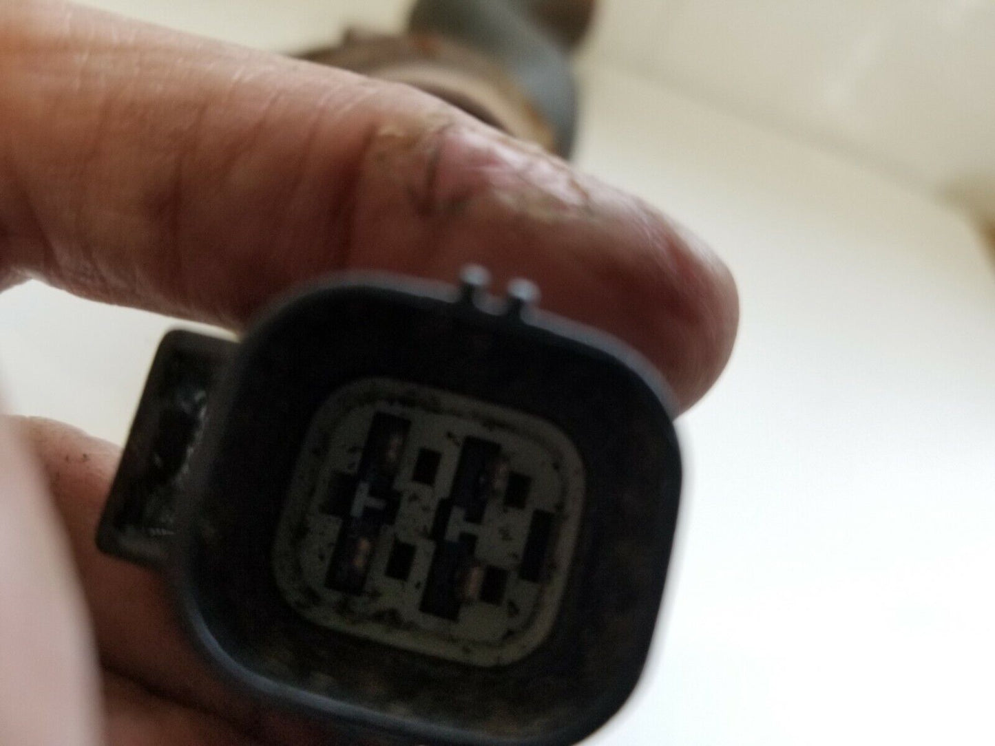 Land Rover LR4 2010-2013 OEM Engine Exhaust Manifold 5.0L V8 OEM 9H23-9430-BB