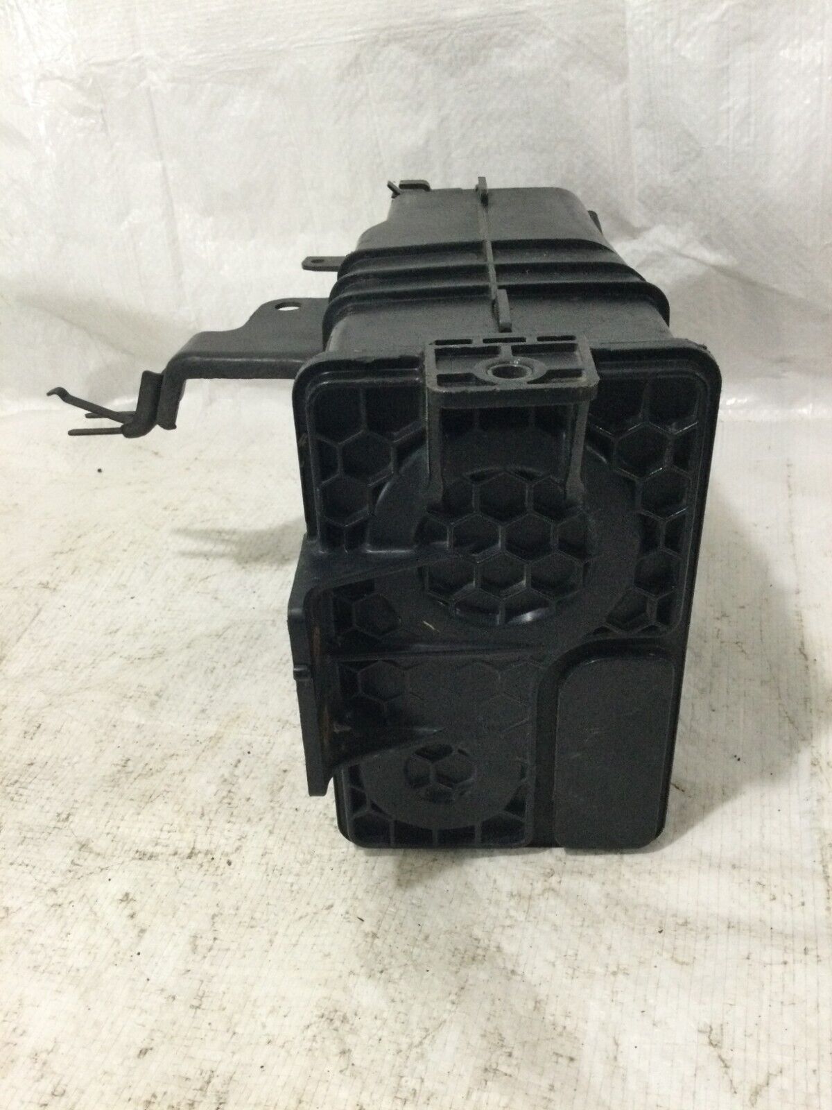 2020 Nissan Rogue Sport Evaporator canister OEM