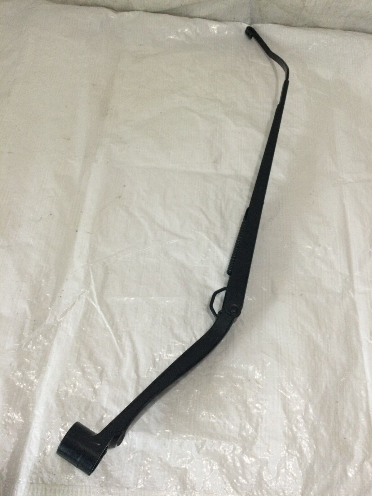2020 Nissan Rogue Left Rear Windshield Wiper Arm OEM