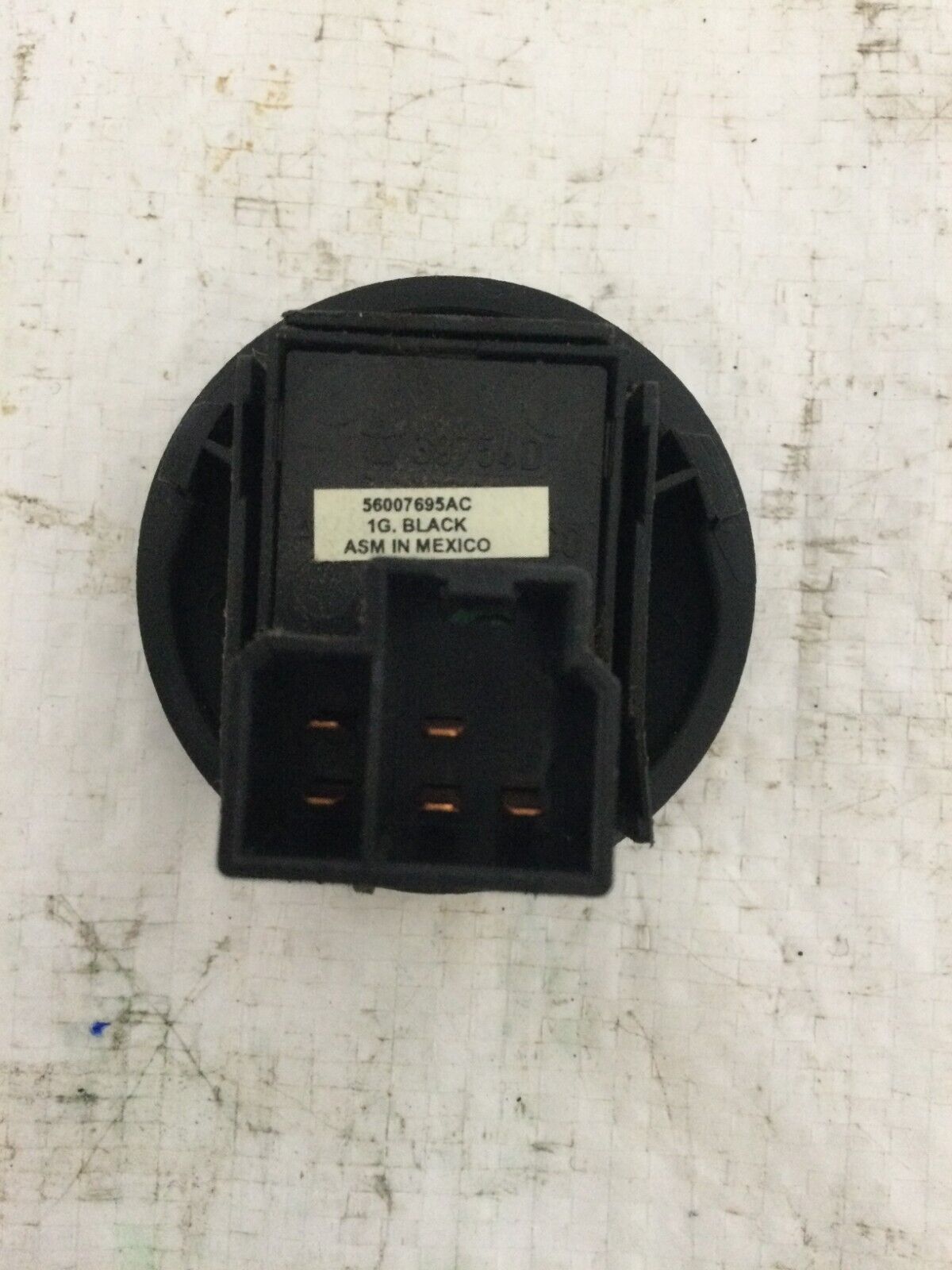 Rear Left Window Switch with Bezel 2003-2005 Ram 1500 2500 3500 OEM 56007695AC