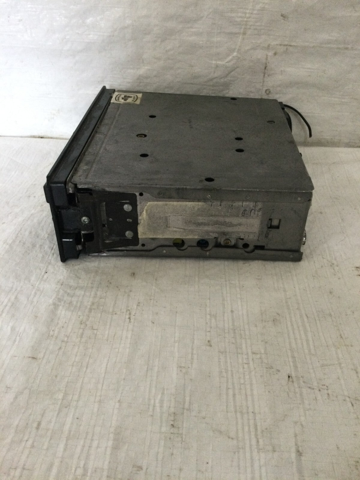 1991 Ford F-150 F150 AM FM Stereo Radio Cassette Player F2AF-19B132-AB OEM