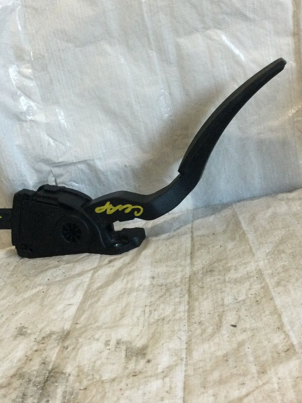 Accelerator Gas Pedal 2010-2018 Ram 1500 2500 3500 68043161AD OEM