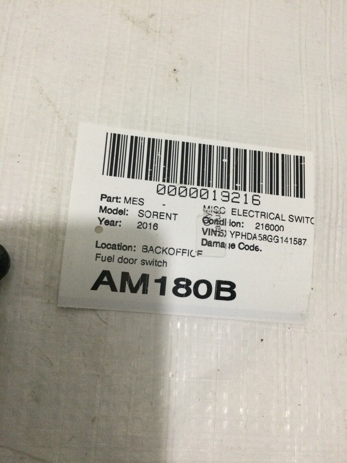2016-2018 Kia Sorento Fuel Door LID Open Release Switch Button OEM