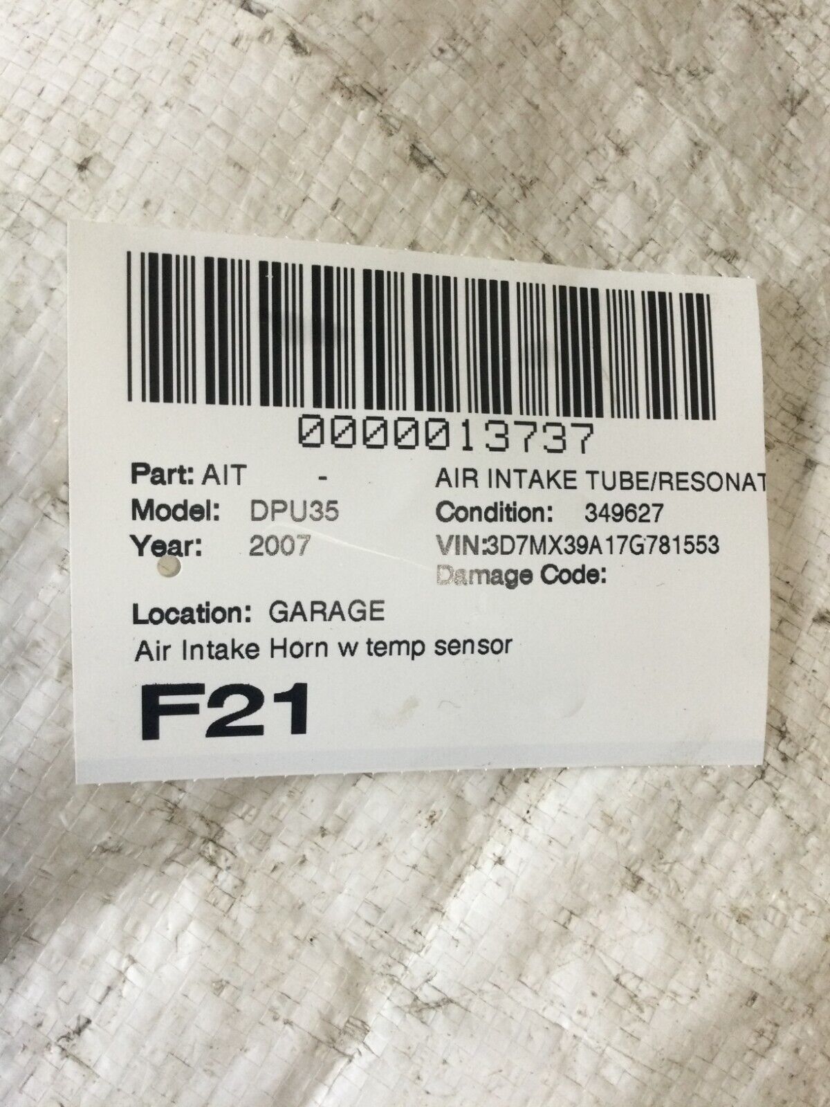 RAM 2500 3500 6.7l Cummins Diesel EGR Intake Horn 2007 OEM