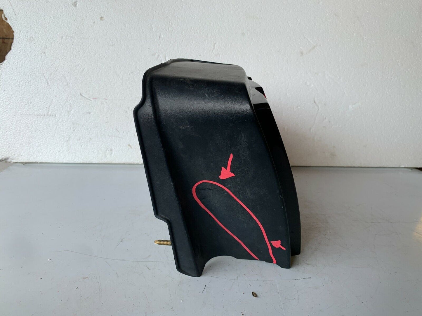 2004 Ford Mustang Tail Light Lamp Rear Right Passenger Side OEM RH