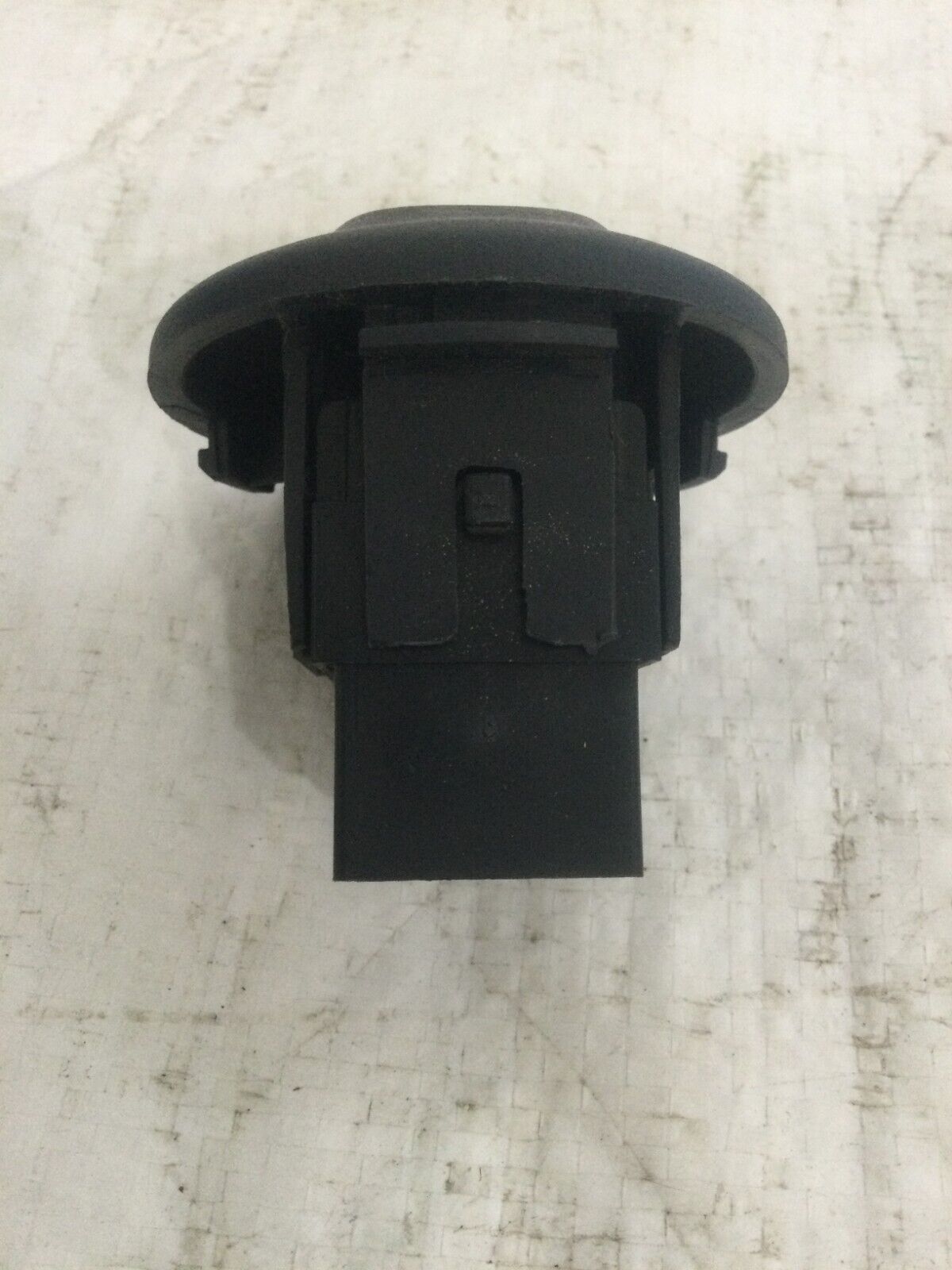 Rear Right Window Switch with Bezel 2003-2005 Ram 1500 2500 3500 OEM 56007695AC