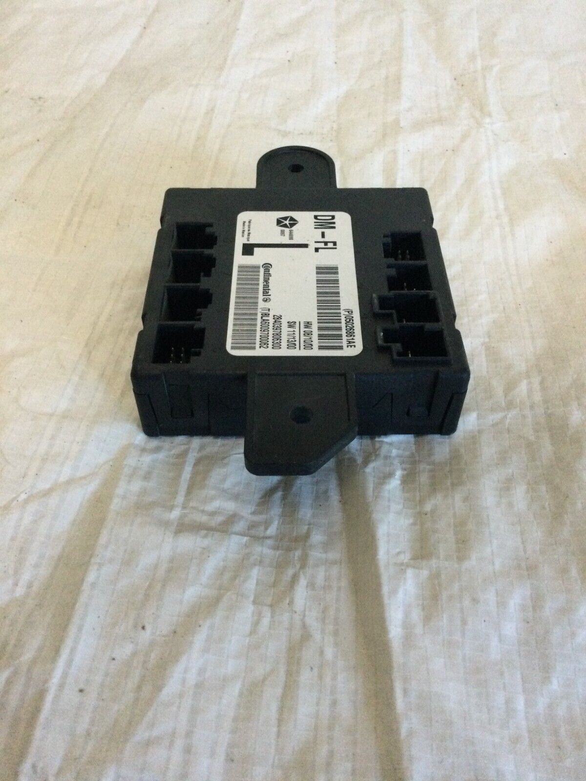 07 - 20 Chrysler Dodge Jeep Door Control Module Front Left LH 05026861AE OEM