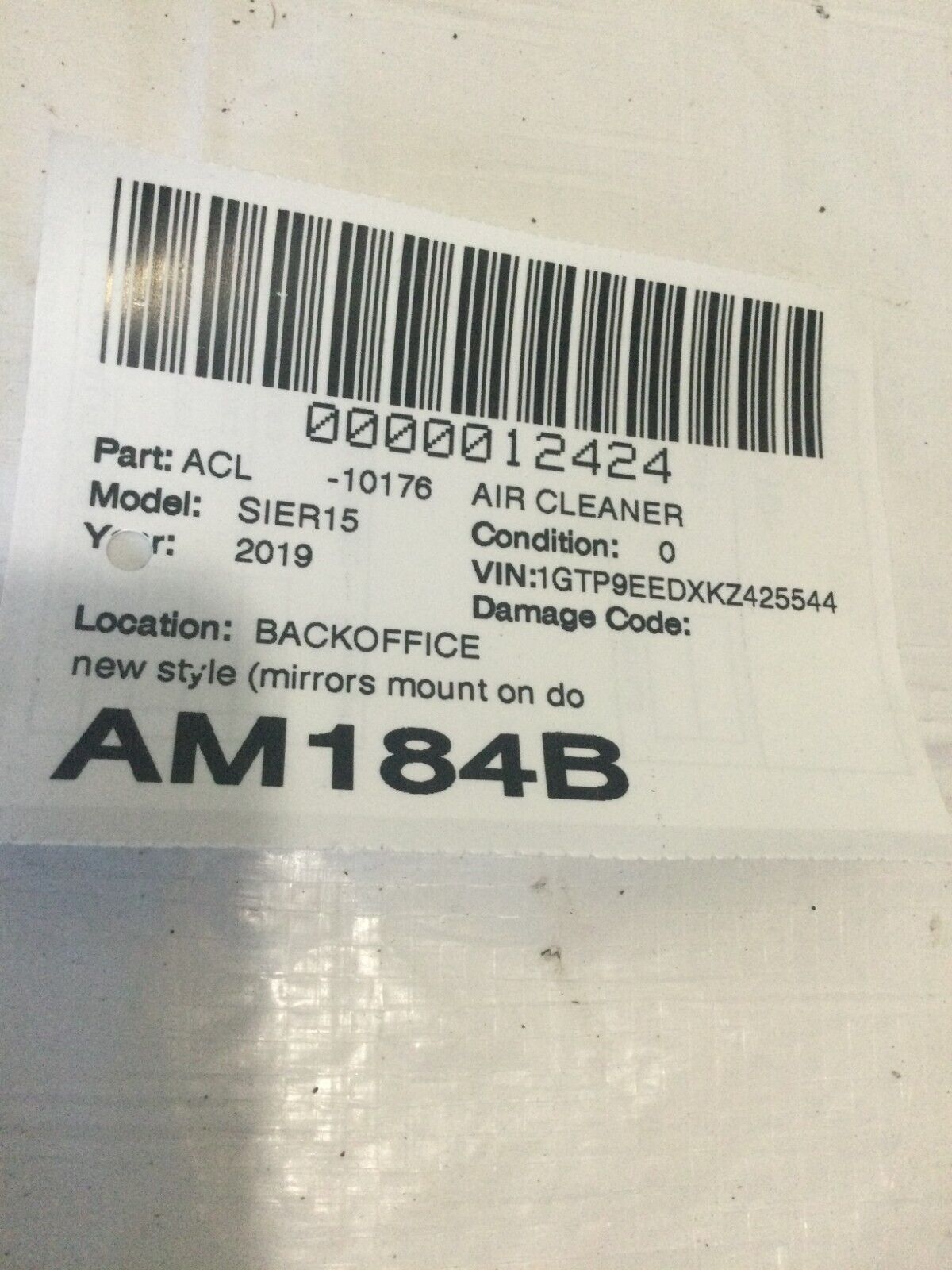 2019-2021 Chevy Silverado 1500 5.3L Air Cleaner Filter Housing OEM 84412395