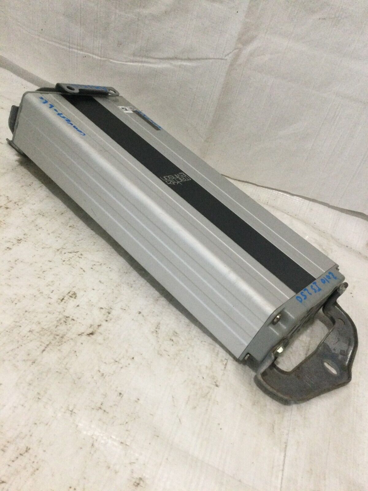 Lexus 86280-0W660 Mark Levinson Audio Amplifier Amp OEM