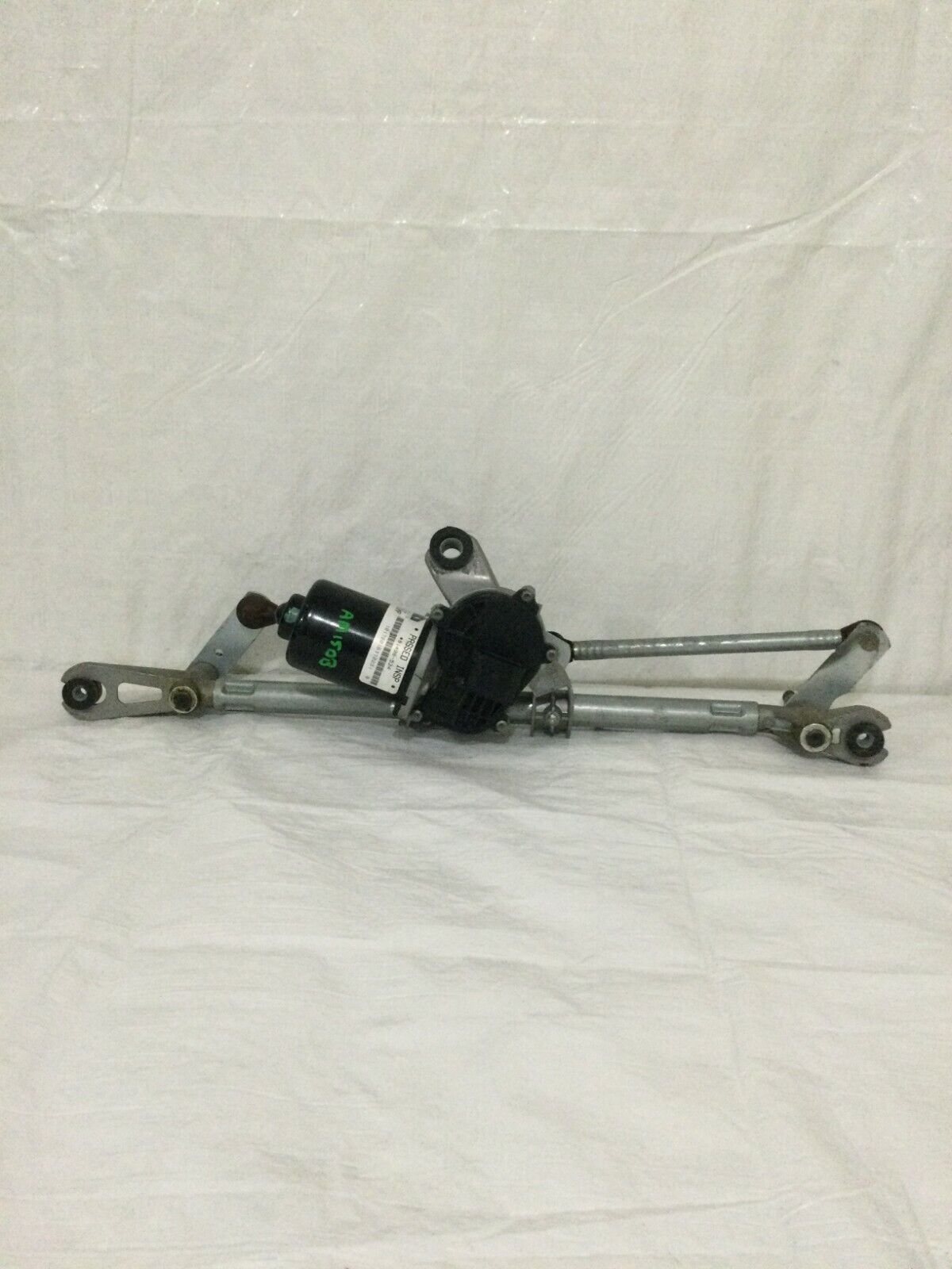 Windshield Wiper Motor W/ linkage 55112661AB 2019 Jeep Compass