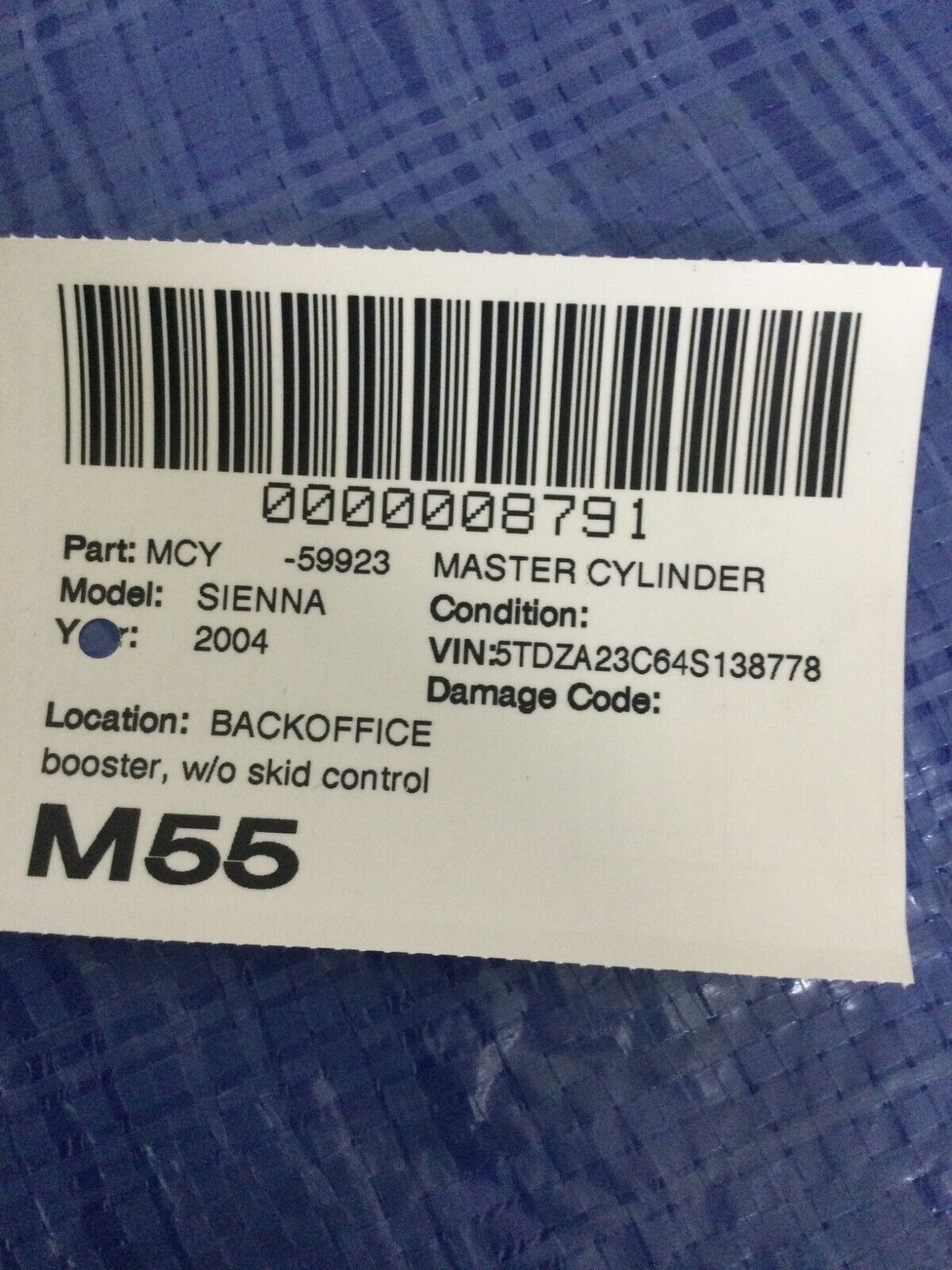 2004-2008 Toyota Sienna Master Cylinder OEM 131010-89060