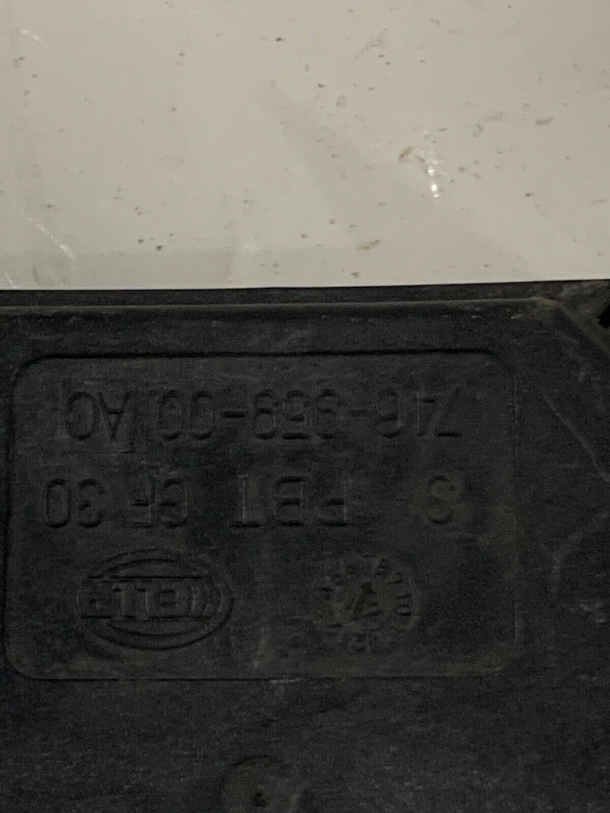 11-18 VW Touareg Tiguan Eos AFS Computer Power Module Control Unit OEM 8U0941329