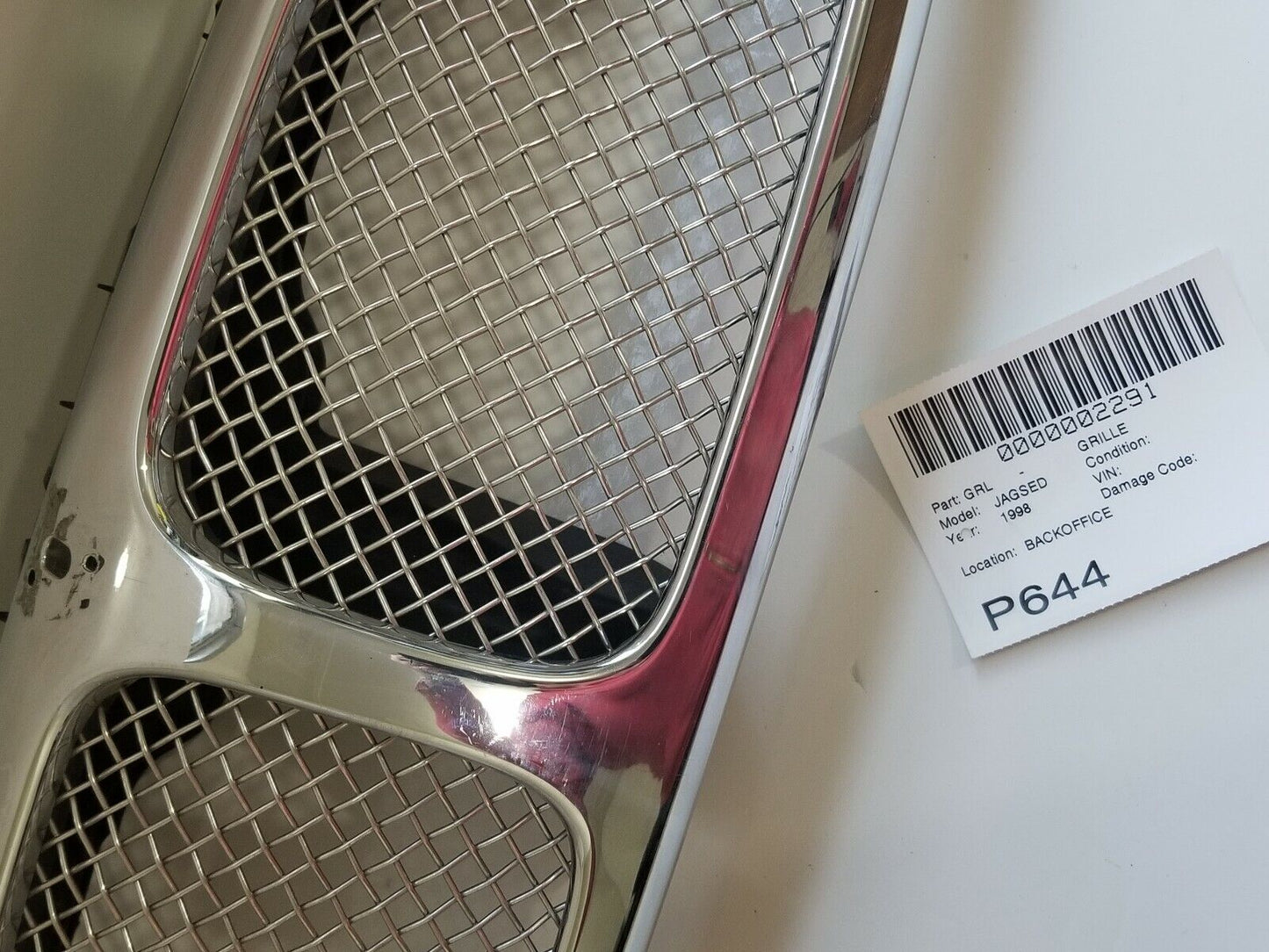 1998-2003 Jaguar XJ8 Front Grille Chrome Grill Mesh OEM W/O Emblem