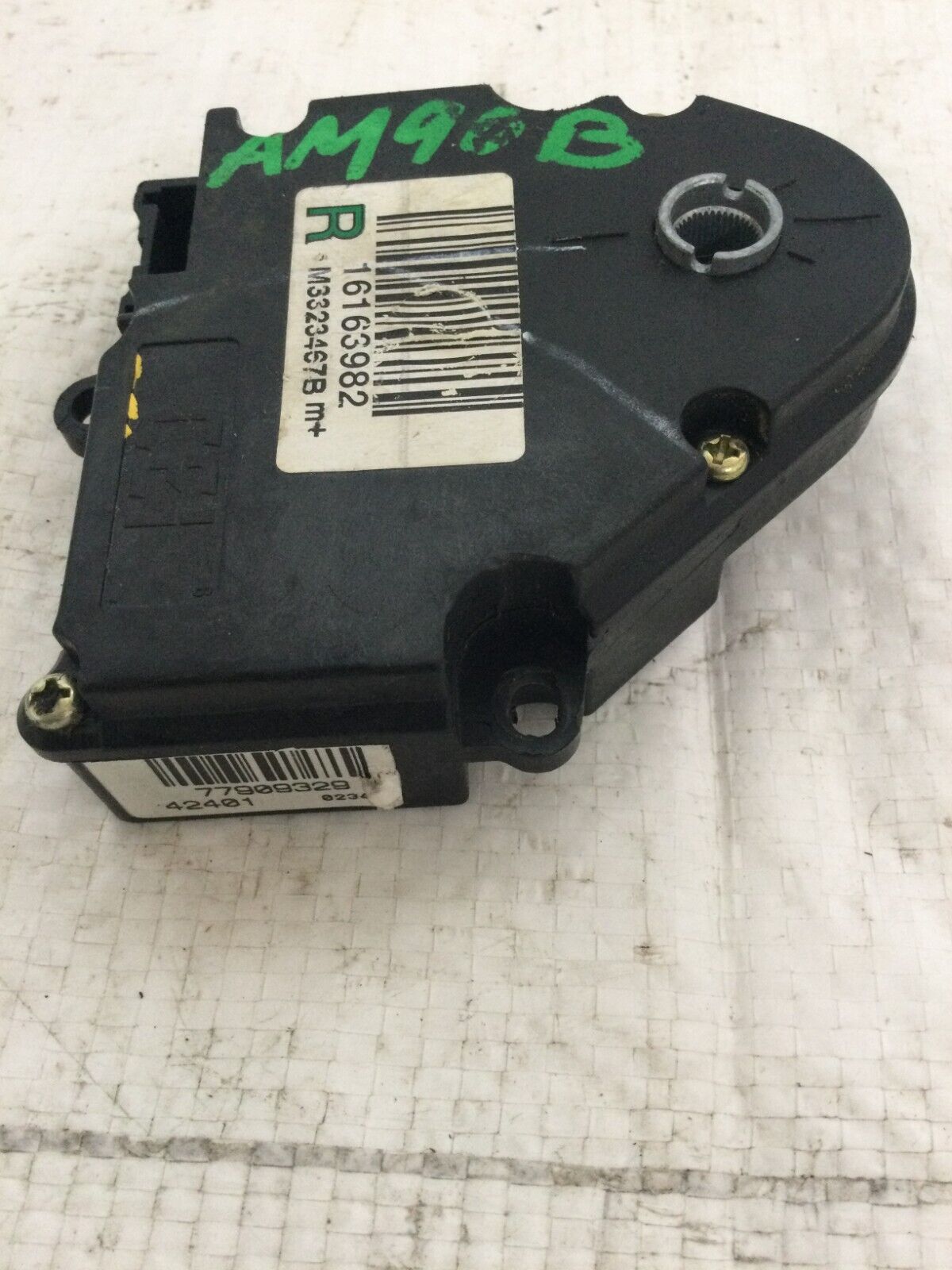 2033-2006 Cadillac Escalade EXT HVAC Air Blend Door Actuator OEM 16163982