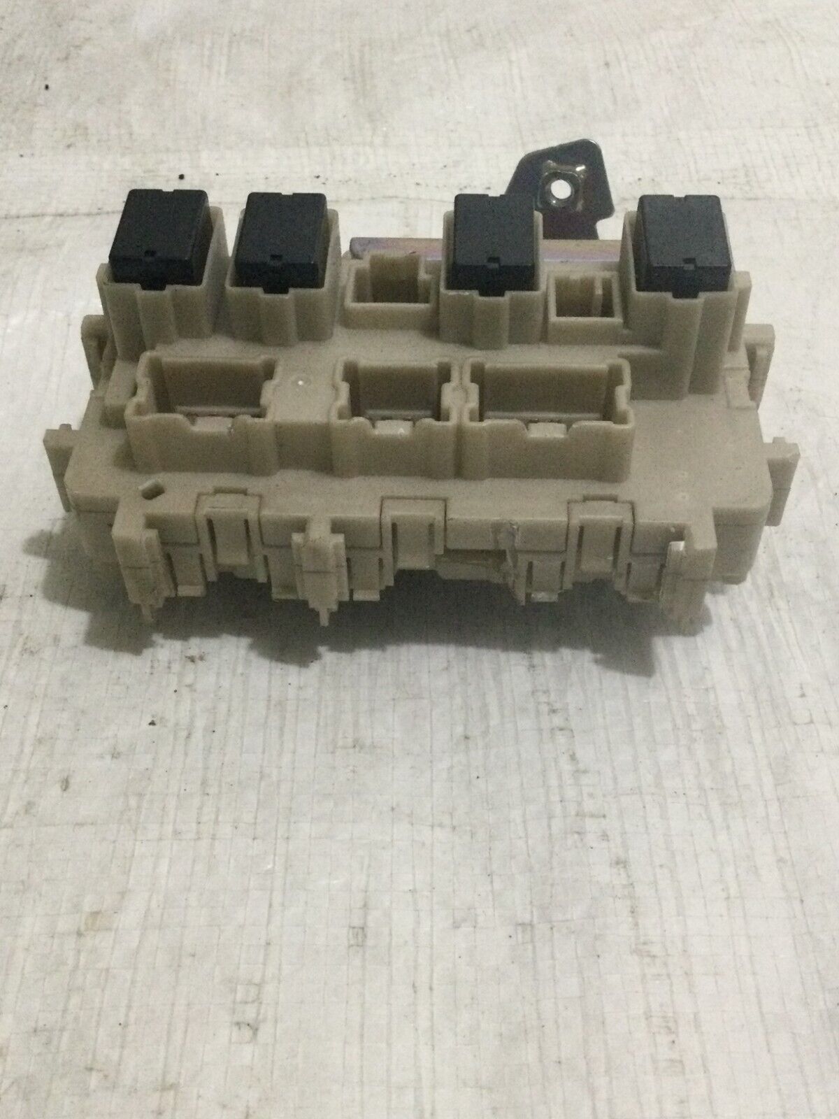 2020 Nissan Rogue Cabin Fuse Box Junction Block OEM