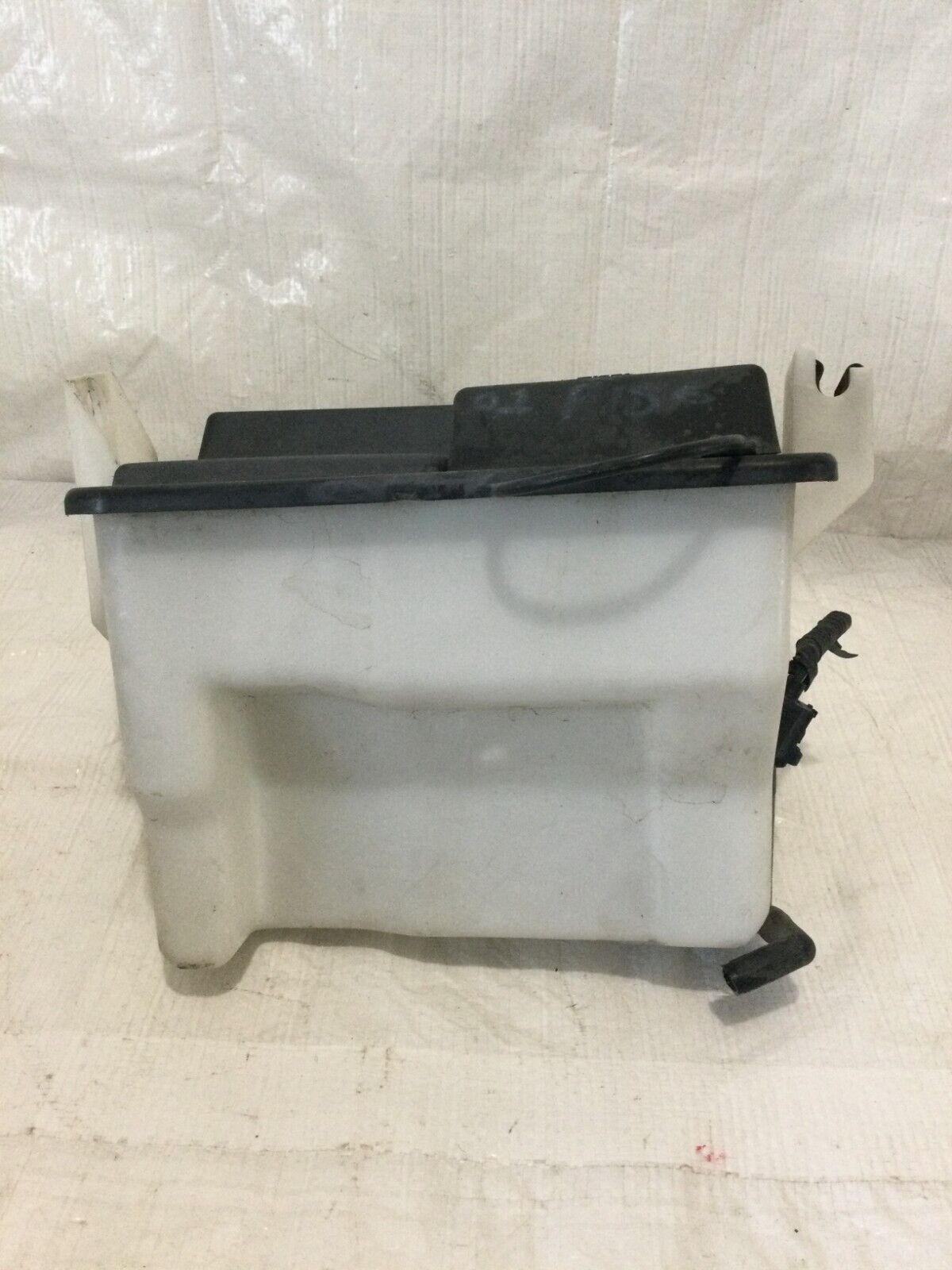 1997-2003 Ford F150 F-150 Windshield Washer Fluid Reservoir Bottle OEM