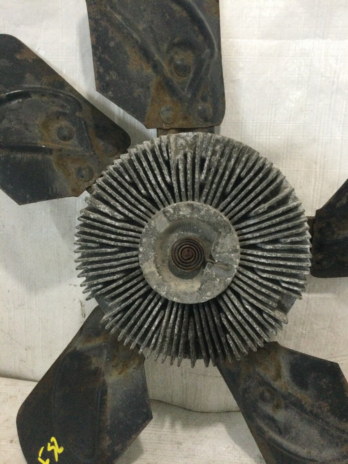 Radiator Cooling Fan Dodge Ram 1500 Engine Motor Blade Clutch OEM