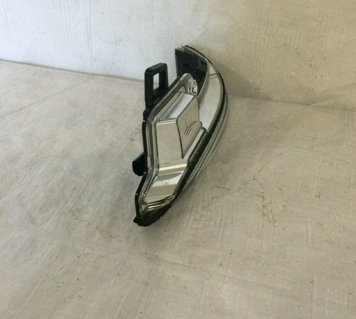 Toyota Tacoma 2016-2019 Mirror Turn Signal Left Driver Side LH OEM