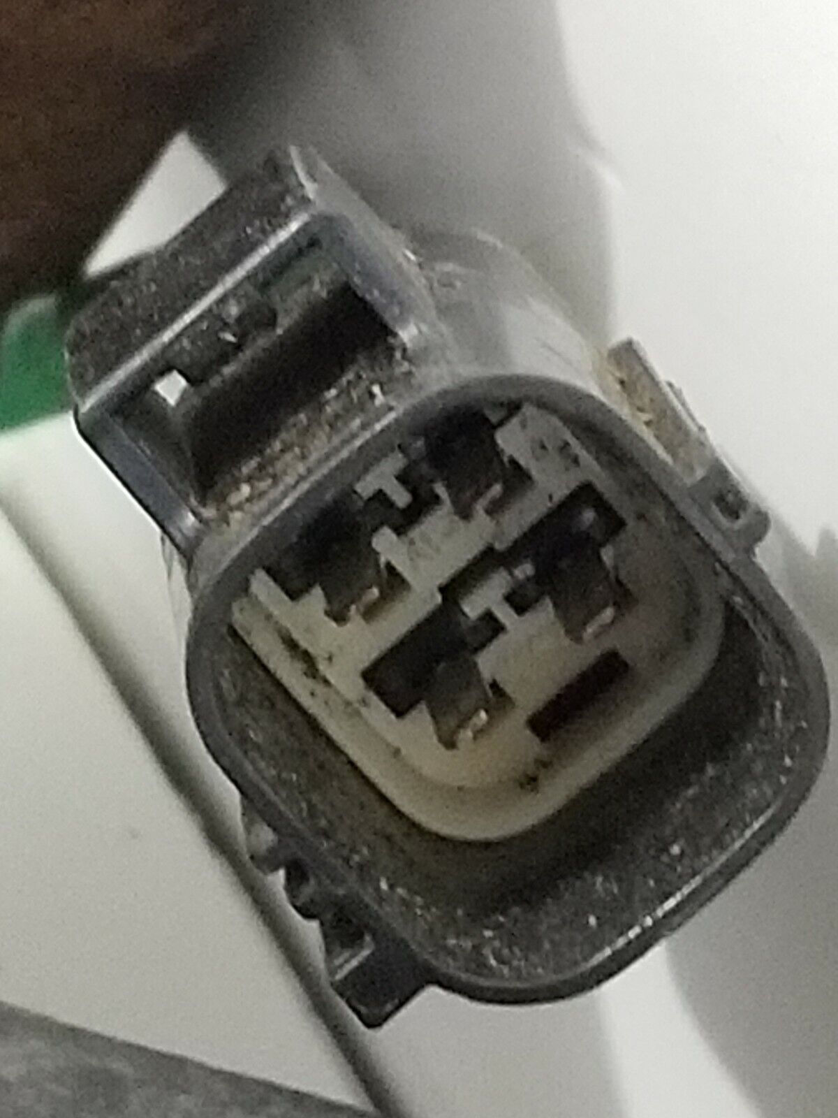 Land Rover LR4 2010-2013 OEM Engine Exhaust Manifold 5.0L V8 OEM 9H23-9431-BB LH