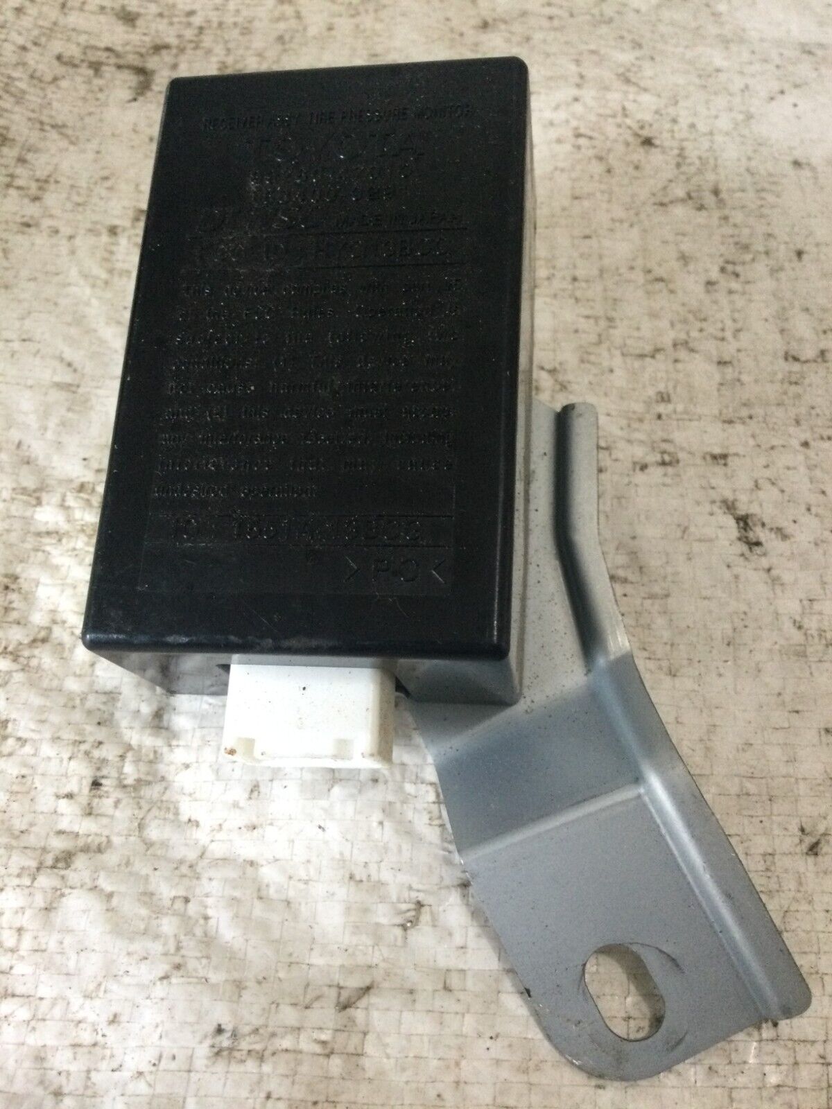 Toyota Prius Tire Pressure Module 89760-47010 2005-2009 OEM