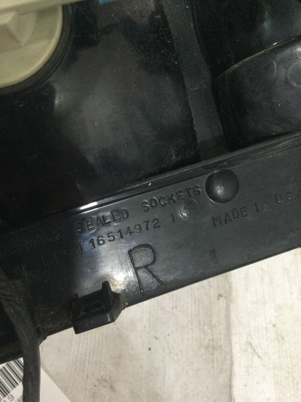 1997 Cadillac Seville Right Passenger Tail Light OEM 16514972