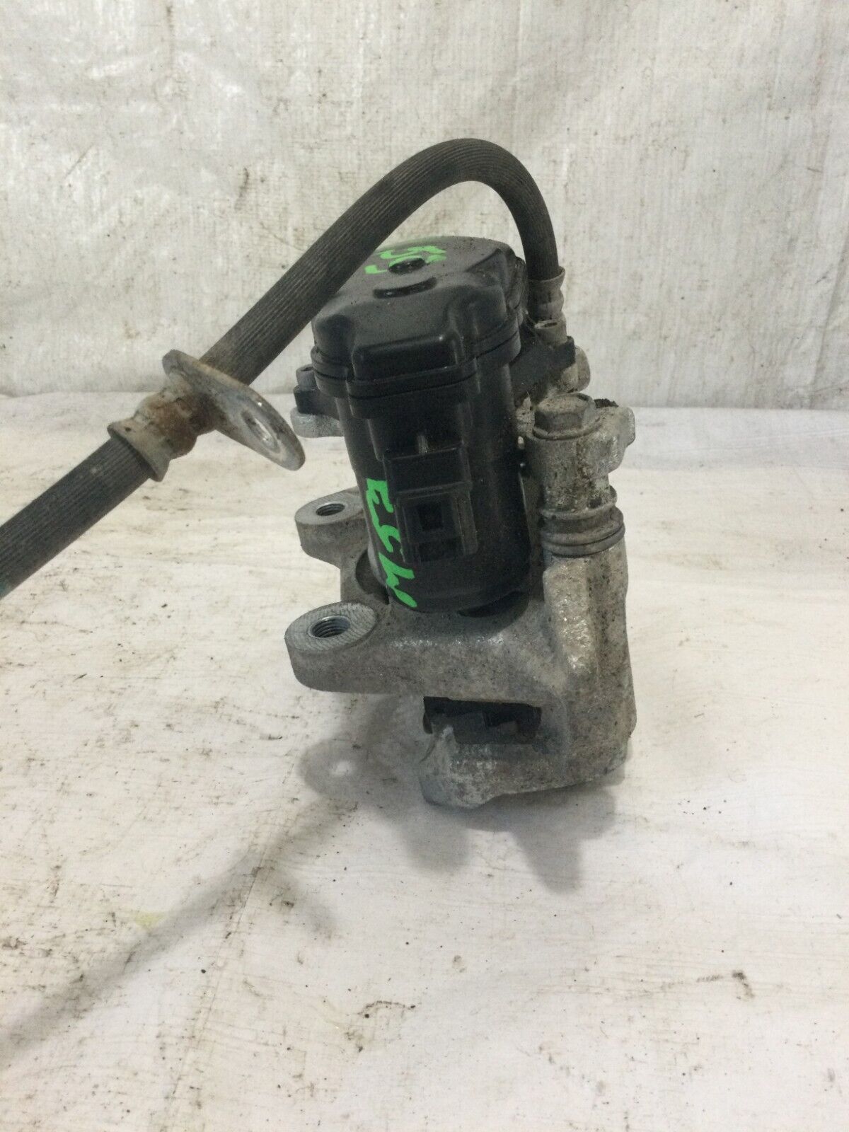 2020-2023 Toyota Corolla Rear Left Brake Caliper OEM 46310-33010
