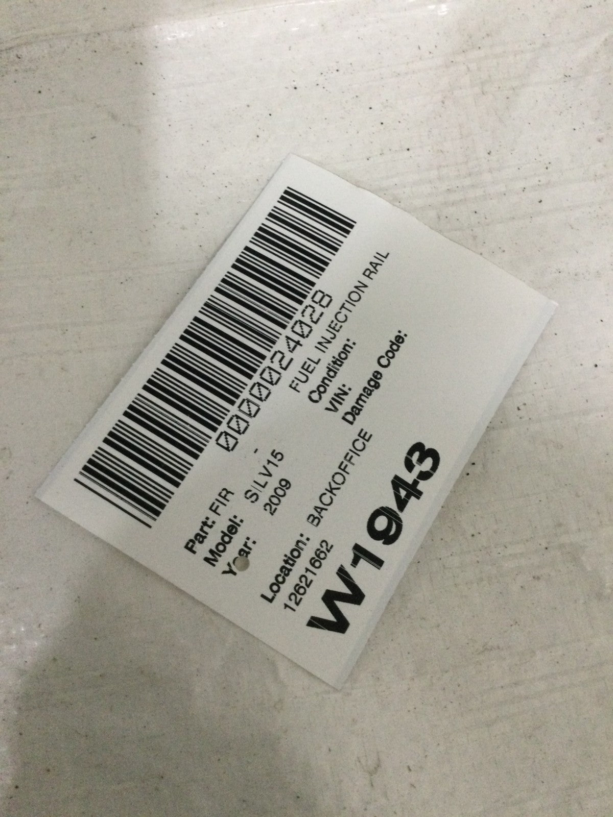 2007-2009 Chevrolet Siilverado 1500 Fuel Injection Fuel Rail OEM 12621662