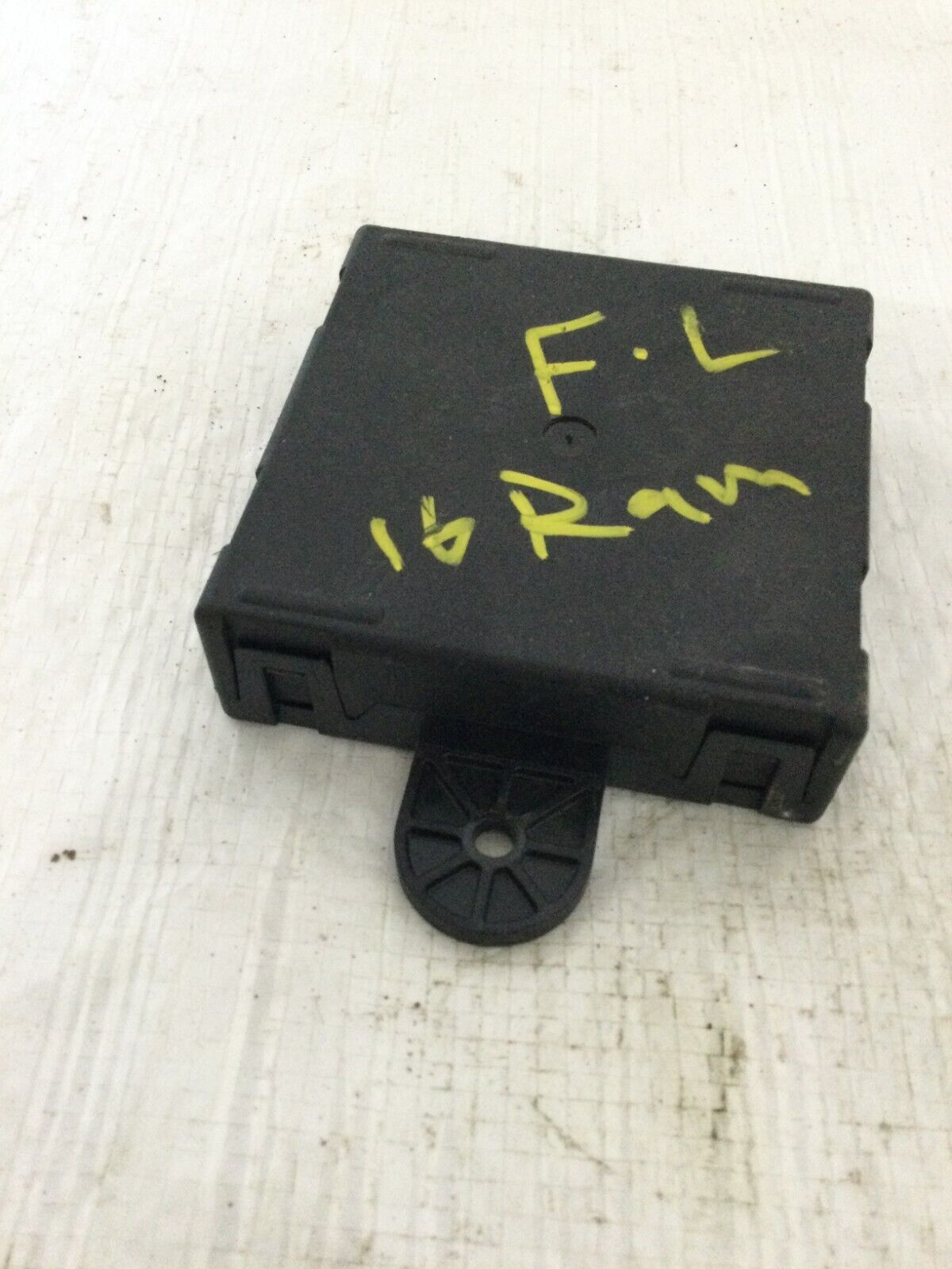 68225101AC 2018 Ram 3500 Front Left Door Module OEM LH