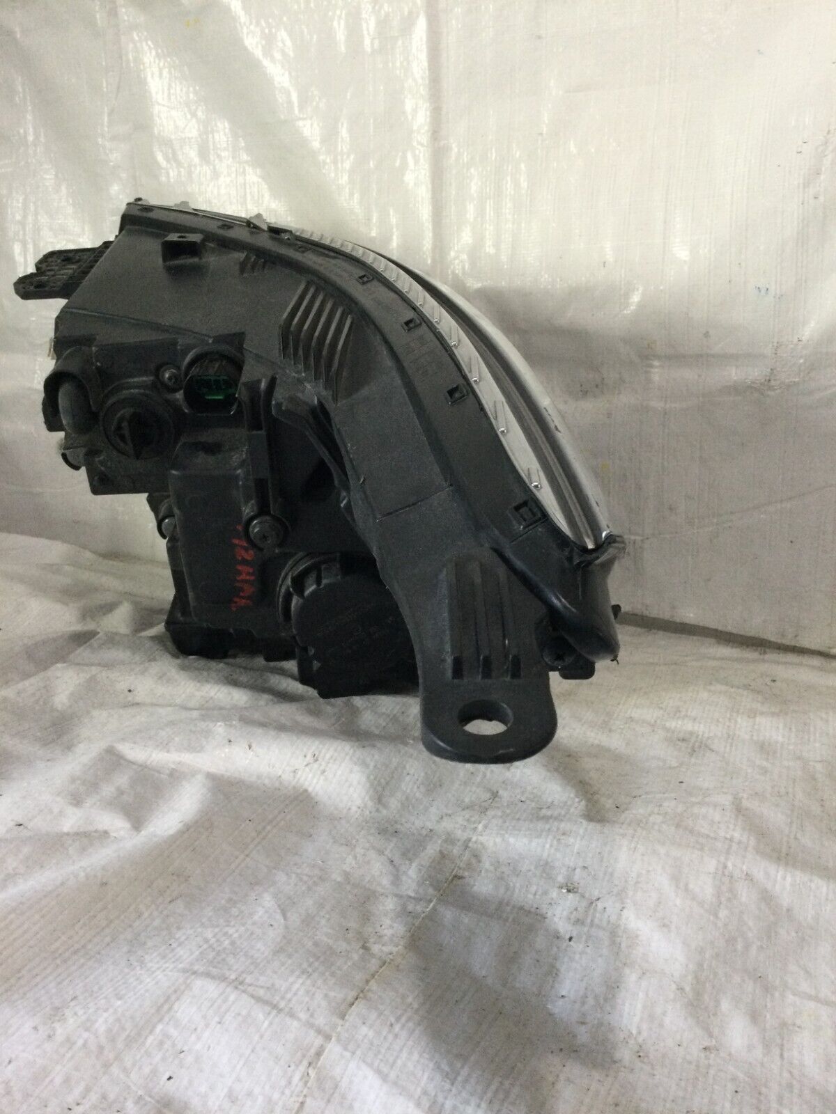 2020-2023 Kia Seltos Halogen/LED Headlight Passenger Right RH Side OEM
