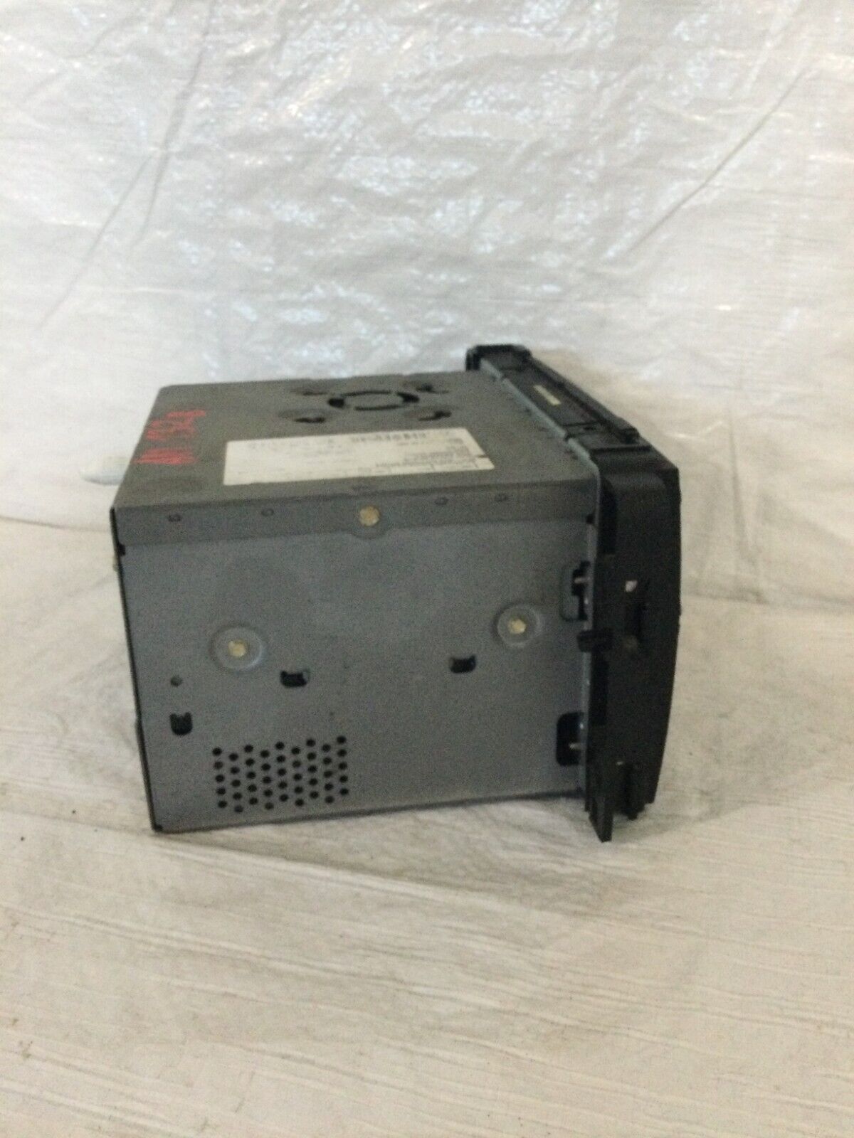 Chevy GMC OEM Truck 6 Disc CD, Auxiliary AM/FM Radio GM 28076179