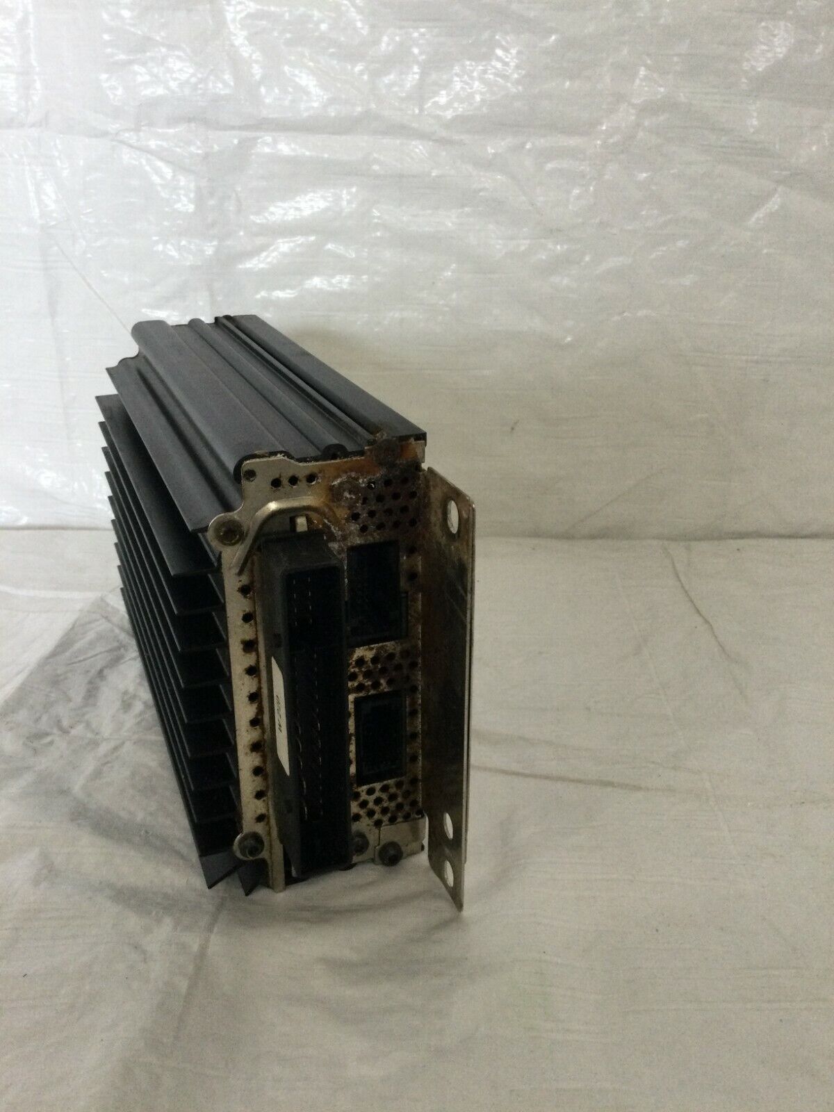 04 05 06 Mercedes Benz S500 S430 S Class Bose Factory Amplifier 2208273042