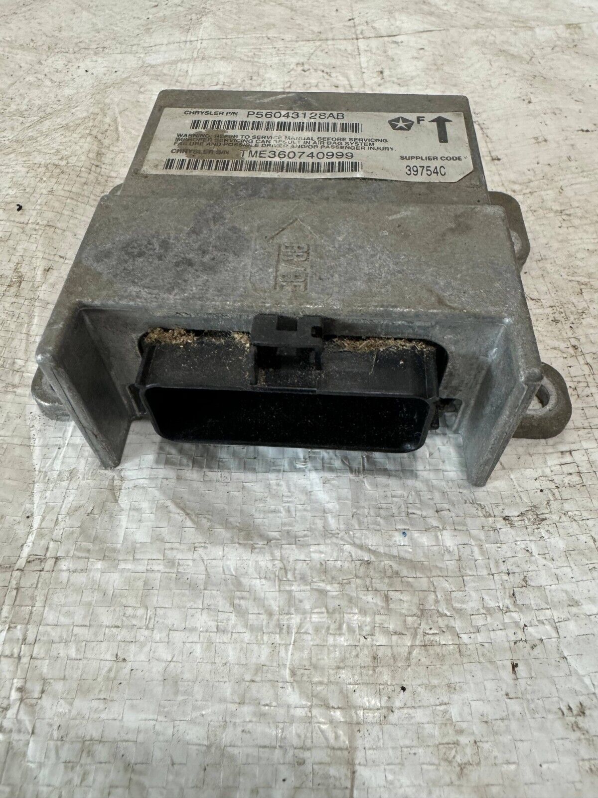1998 Dodge Ram 2500 SRS Control Module P56043128AB OEM