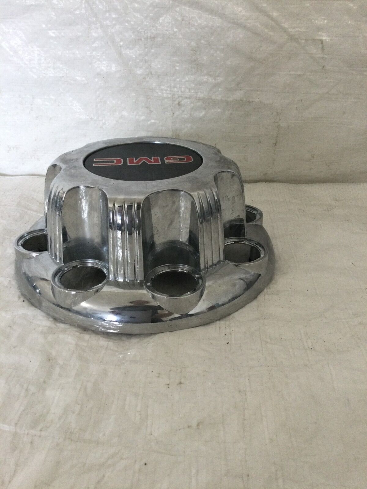 Wheel Center Hub Cap Cover 99-06 Silverado Sierra OEM 8 Lug Plastic