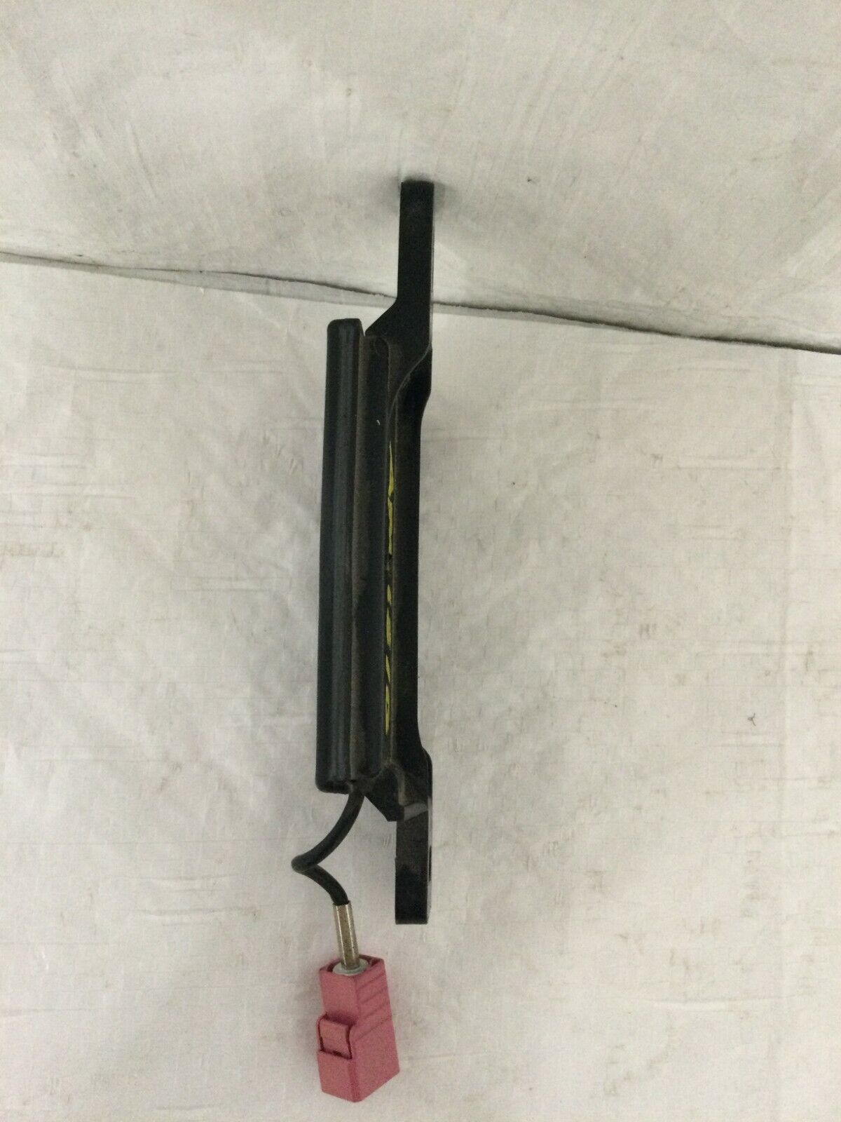 Remote Start & Keyless Entry Antenna Module 2015 Dodge RAM 1500 68144668AB OEM