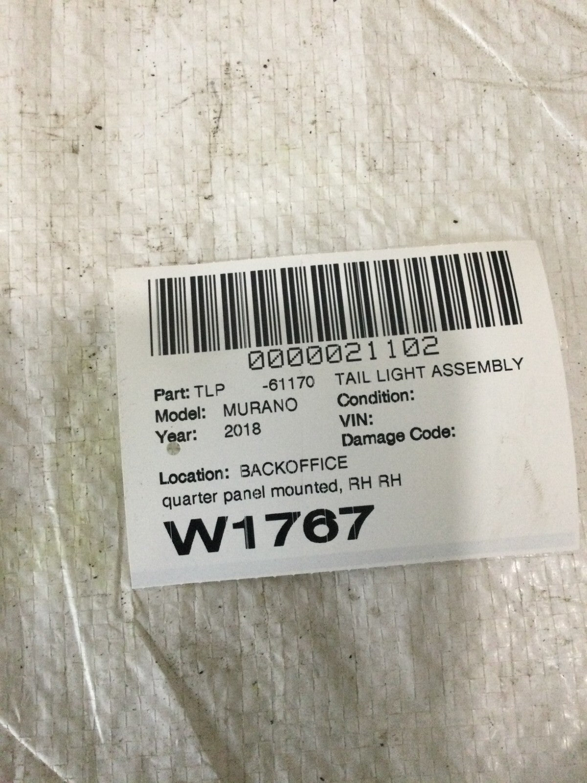 2018 Nissan Murano Rear Right Tail Light Assembly OEM ( DAMAGED)