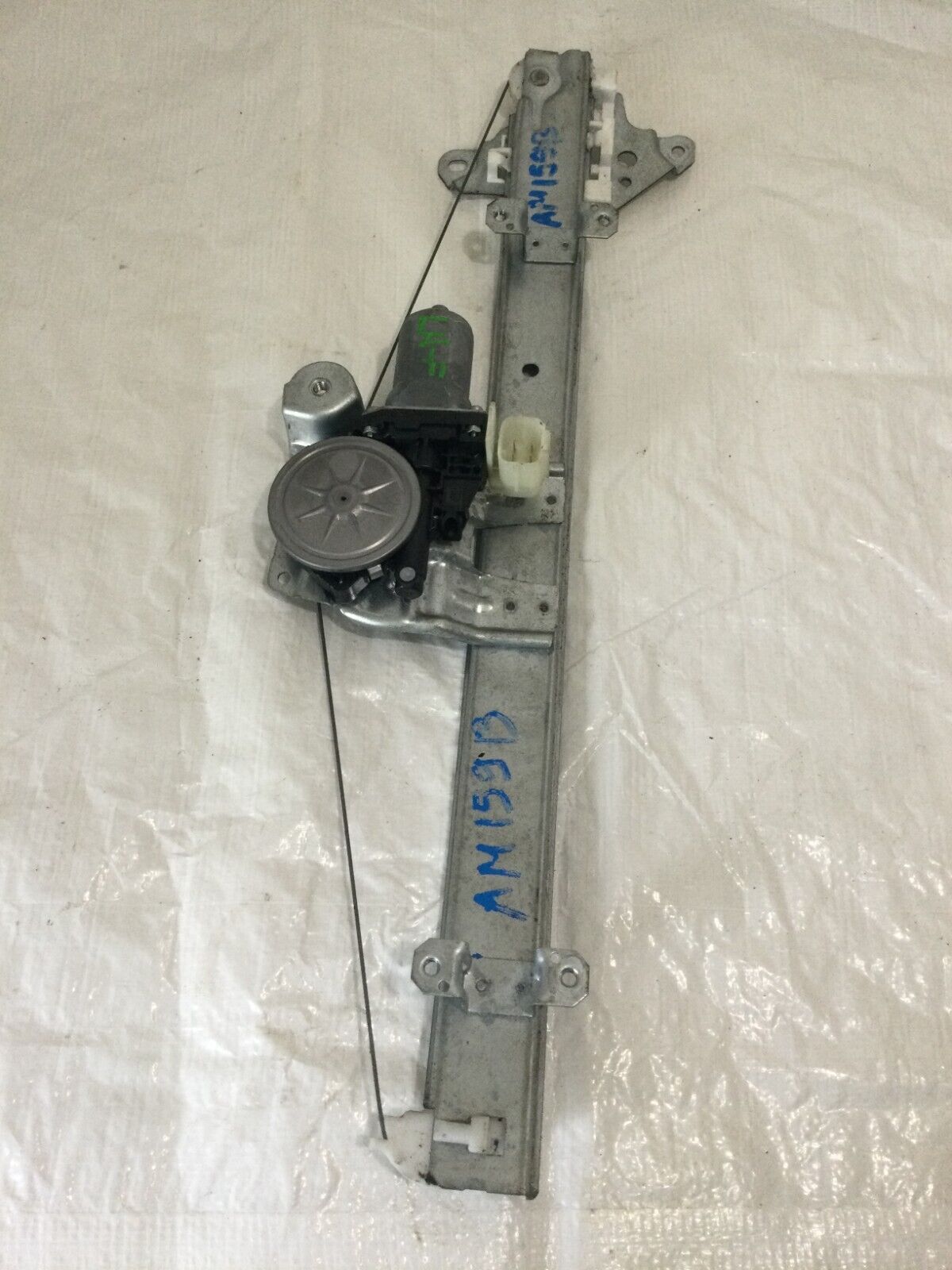 2020 Nissan Rogue Front Left Power Window Regulator Motor OEM