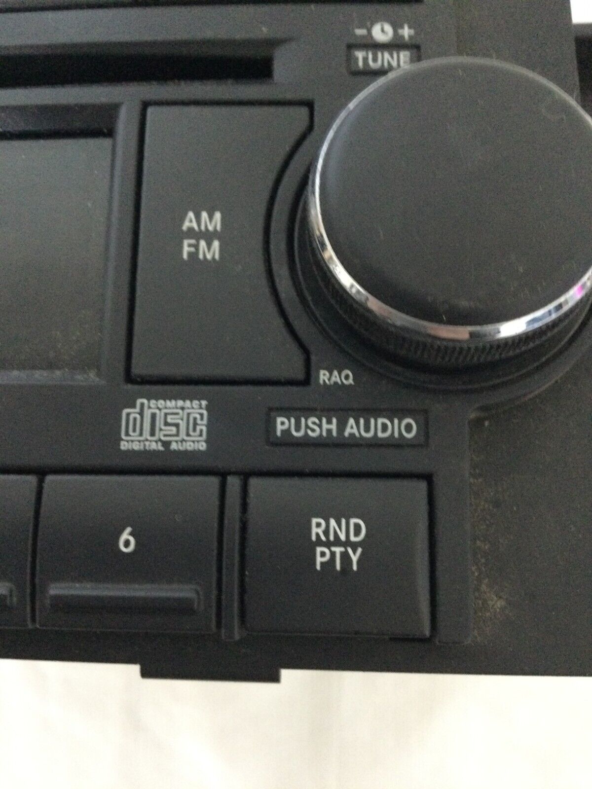 07 DODGE CHRYSLER JEEP AM FM Radio 6 CD Disc Changer MP3 Player STEREO RECEIVER