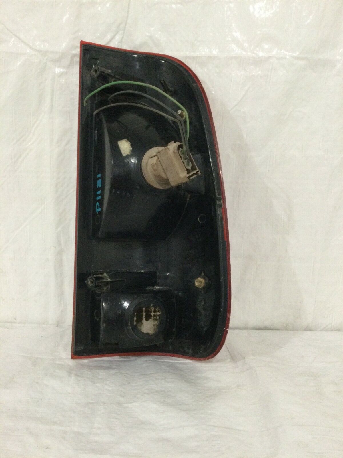 1997-2003 Ford F-150 F150 Tail Light Assembly Left Driver Side LH F85B-13B505-C