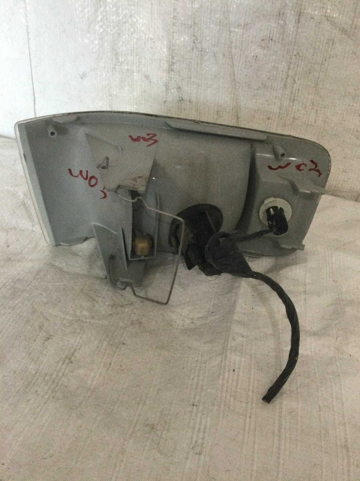 1997 Cadillac Seville Front Left Side Turn Signal Lamp OEM 16514961