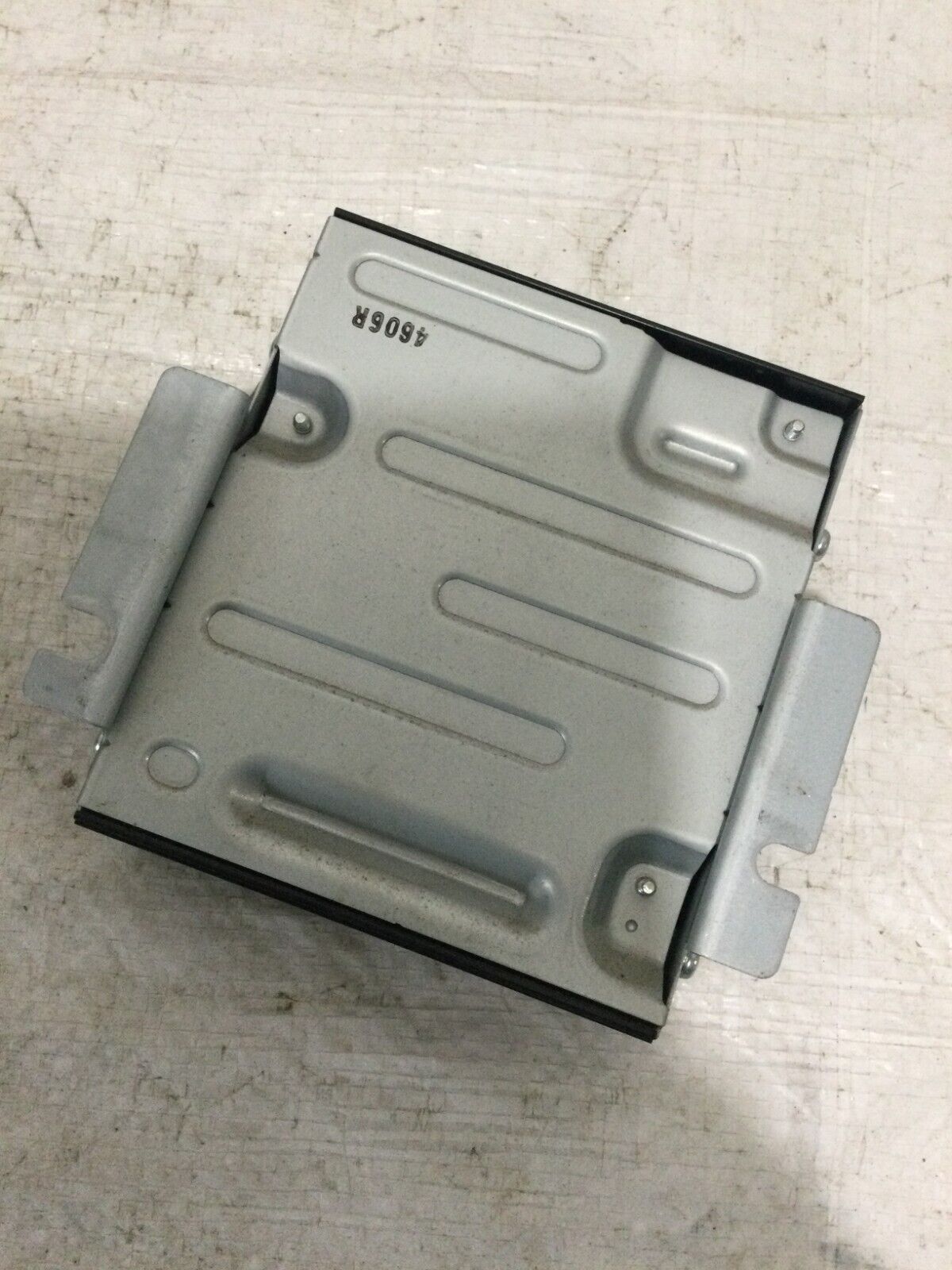 Jeep 2017 Patriot Radio Stereo Amplifier Amp OEM