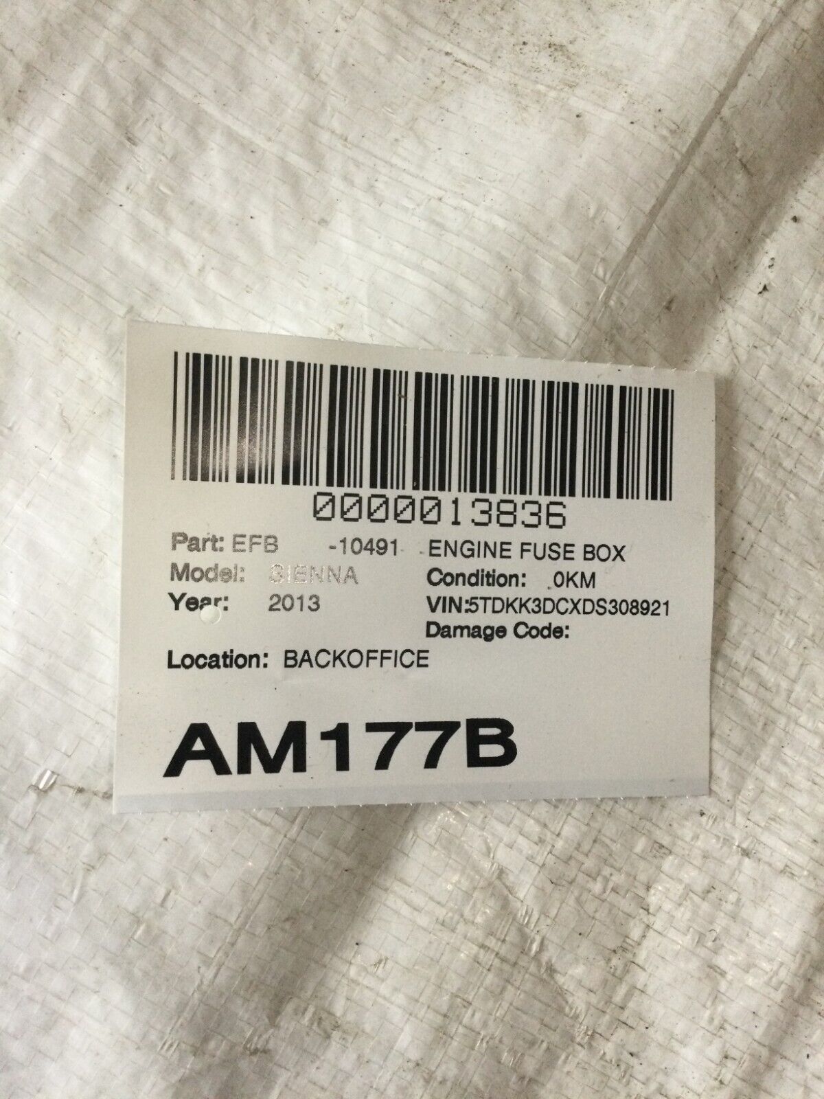 Engine Fuse Box W/ Wire Harness 82641-08030 Toyota Sienna 2011-2014