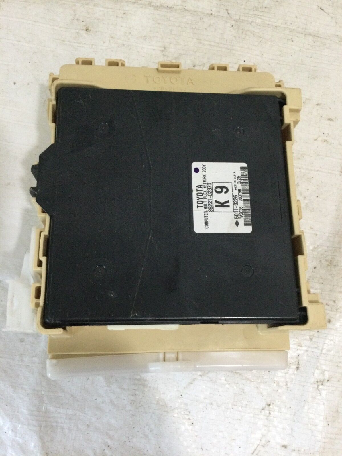 14 15 16 Toyota Corolla 82730-02G60 Fusebox Fuse Box Relay Unit Module OEM