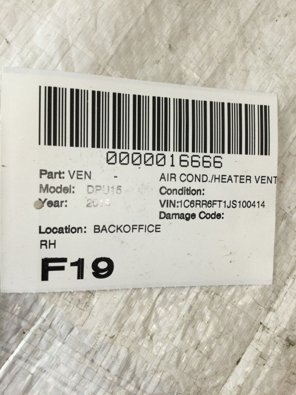 2018 RAM 1500 Right Side Air Conditioning & Heater Vents OEM