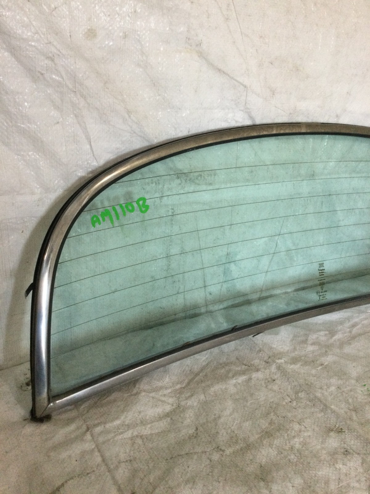 1984 Jaguar XJS Rear  Window Glass OEM 43R-00002